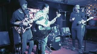 Flying Kik & The Baby Boomers - Thimpu, Bhutan