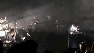 M.O.N.E.Y. - The 1975 @ The Royal Albert Hall - London