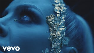 Delaney Jane - Lovesick Lullaby (Official Music Video)