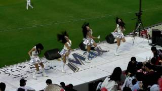100514 LG Cheer leaders