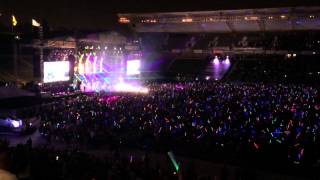 Justin Bieber - Beauty and a Beat LIVE @Wango Tango 2015