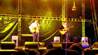 Kings of Convenience - Love Is No Big Truth (Live - Paredes de Coura 2011)