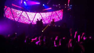 Feed Me live at The Music Box LA - Muscle rollers