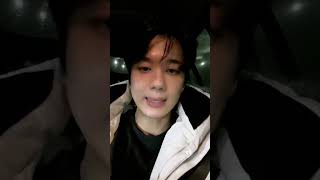 Youngjae’s instagram (yjaybaby) live - 211231 (1)