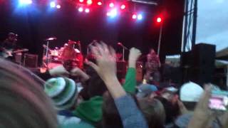 Modest Mouse Lampshades On Fire﻿