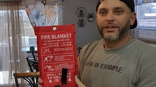 COTOUXKER Fire Blanket, Emergency Fire Blanket for Home and Kitchen (Review Testing it Live)