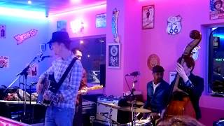 THE SUBWAY COWBOYS (FOLSOM PRISON BLUES)JOHNNY CASH-Memphis Coffee St-Maximin (22-02-18)