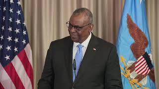 Secretary of Defense, Press Secretary hold press conference