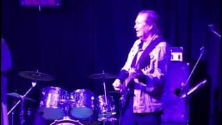 Dario, Jess & Mick Diggles - “Under The Milky Way” (The Church cover)