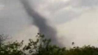 TORNADO Leona Vicario