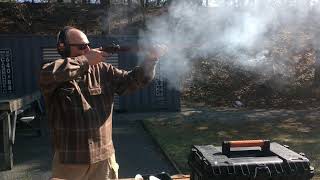 Slowmotion firing a flintlock Longrifle