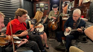 5 Days Out, 2 Days Back - Alison Brown & Steve Martin (feat. Tim O'Brien) Official Video