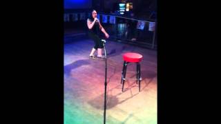Mary Catherine Gallegar Look-alike Karaoke Toxic.wmv
