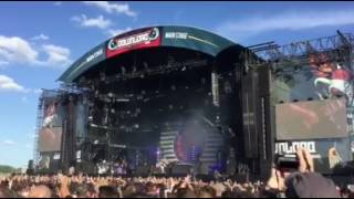 Blink 182  Whats my age  9 juin 2017  Download festival