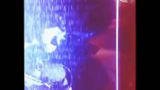 Bonnie juega a faina tan Freddy