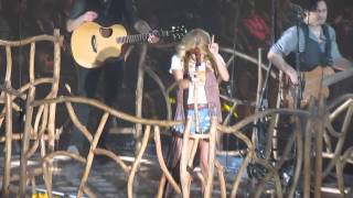 Carrie Underwood- All American/Canadian Girl (Live)