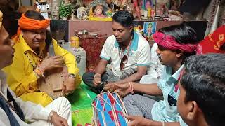 કરોડ ગુના માર ગાદીએ રાળે રા આદિવાસી ભજન|| desi bhajan aadivasi||adivasi bhajan program||सका राम भजन