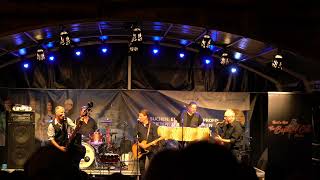 Boptown Cats bei drei Tagen Marburg 2025 – 3 (Blaue Wildlederschuhe, Blaue Wildlederschuhe