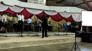 Icon laMaf murdering the church stage with Malibongwe song