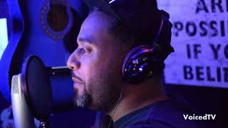In the booth with Cut