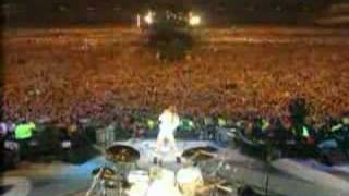 queen and axl rose - we will rock you