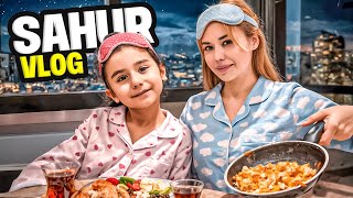 FIRST SUHOOR VLOG! WE PREPARED OUR FIRST SUHOOR AS A FAMILY!? | Gamze Karta Öykü Karta