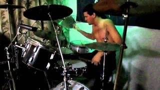 Medecophobic drummer testing new pearl piccolo snare