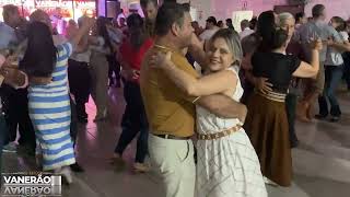 1 hora de baile AO VIVO ! Grupo Vanerão nos bailes do Rio Grande do Sul - Parte 2