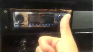 Vintage / Retro Look Radio Demo 3