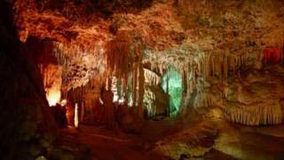 Music 3000 - Electric sounds from the cave #1