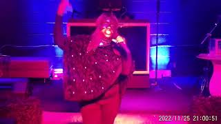 caution jackson perform im alive and our father live at cork and thorn 11/25/22