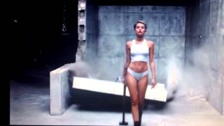 Miley Cyrus - Wrecking Ball (vine edition)