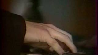 Beethoven 'Les Adieux' Sonata Mvt 3b - Sgouros (1987)