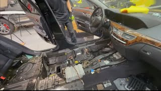 Gold Benz interior is flooded... Total loss in danger 😱