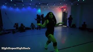 HighHope&HighHeels - ( beginners heels class )I DO NOT OWN COPYRIGHT TO THIS MUSIC !!