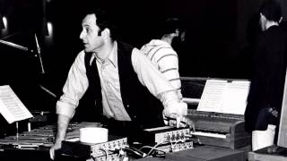 Steve Reich - "Drumming(s)" (A/B Remix)