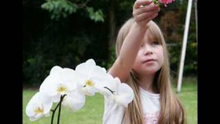 Charly sings YRMU to Connie Talbot