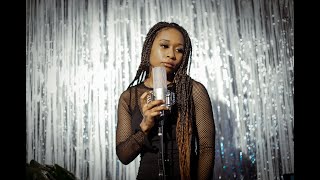Diani -  Strong (Official Video)