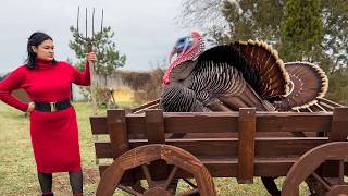 How Delicious Is It To Cook A Huge Turkey? Family Cooking For An Hour And A Half