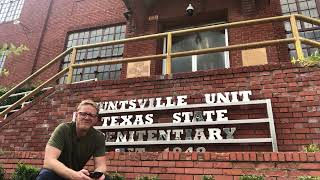 OUTSIDE DEATH ROW - SERIAL kILLERS GRAVE ( HENRY LEE LUCAS ) HUNTSVILLE PRISON TEXAS .