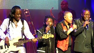 EARTH WIND & FIRE - THAT'S THE WAY OF THE WORLD - live in Montreal 2014 (HD)