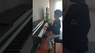 Köksal Toprak Muştu - London College of Music Grade 1 Piano Performance