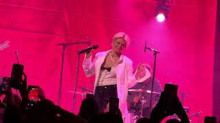 Robyn “Ever Again”, Brooklyn Paramount, NYC 12/31/25
