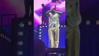 Chris Brown Perform With You #oneofthemonestour