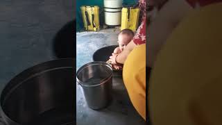 Subah 5:00 baje se uthkar shuru ho jata hain Ghar ke sare kam😊😊😊