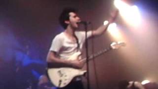 BB Brunes - Cavalier Noir (live à Nancy le 28/o1/2o1o)