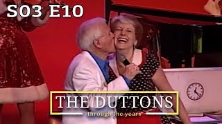 ALL HAIL QUEEN SHEILA - S03E10