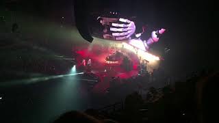 Tear it up - Queen and Adam Lambert. 4/07 - The O2