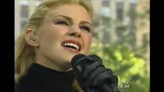 Dann Huff with Faith Hill - Today Concert Series 10-18-02