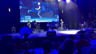 Jeffrey Osbourne performs "Love Ballad" live at the Mable House Amphitheater.